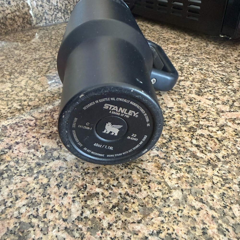 Stanley Matte Black Travel Tumbler - Picture 11 of 11